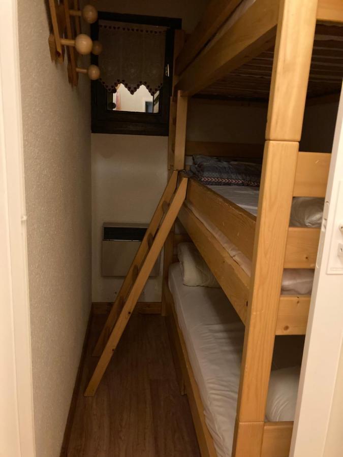 Appartement Dans Chalet Typiquement Savoyard Au Pied Des Pistes لانورما المظهر الخارجي الصورة